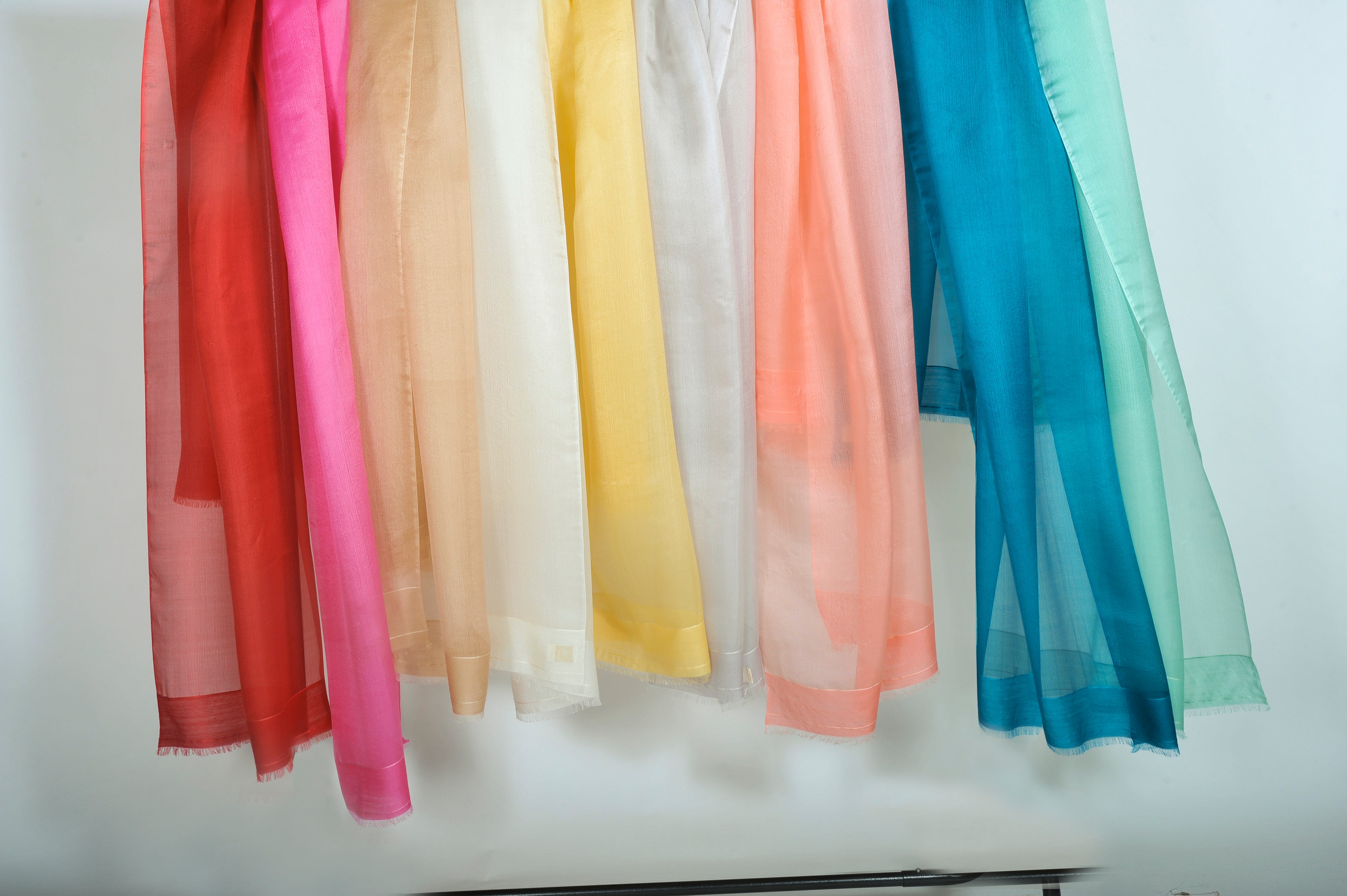 SILK & WOOL STOLE - ORGANZA FUCHSIA