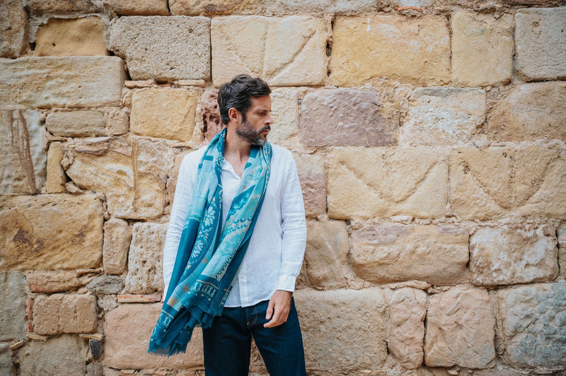 Écharpe en Laine SOUS LE CIEL DE PARIS ÉTOLE BLEU | PETRUSSE 