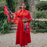 ICÔNE ROUGE – Étole en laine et soie inspirée de l’art | Petrusse