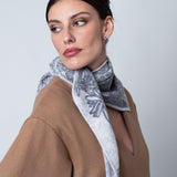 MAYA TRIGONE CACHEMIRE GRIS