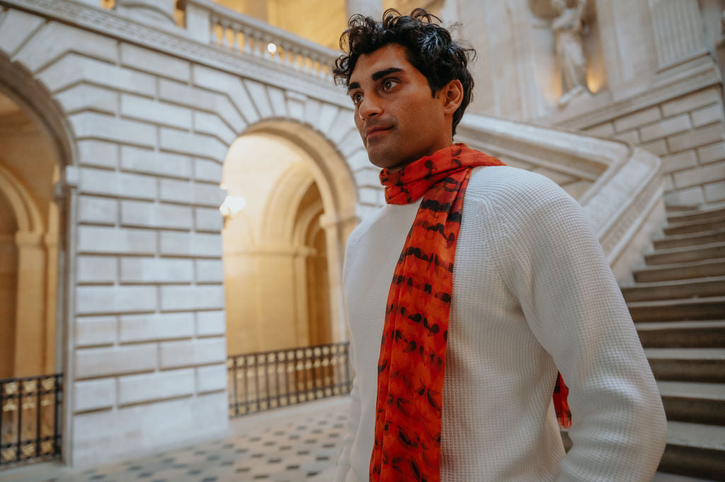 STOLE - SAHARA FIRE RED