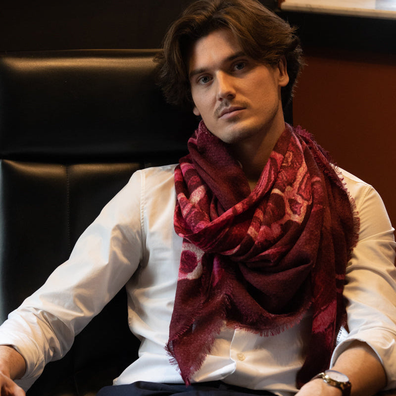 Petrusse Carre Laine 120 - Allure Fuchsia