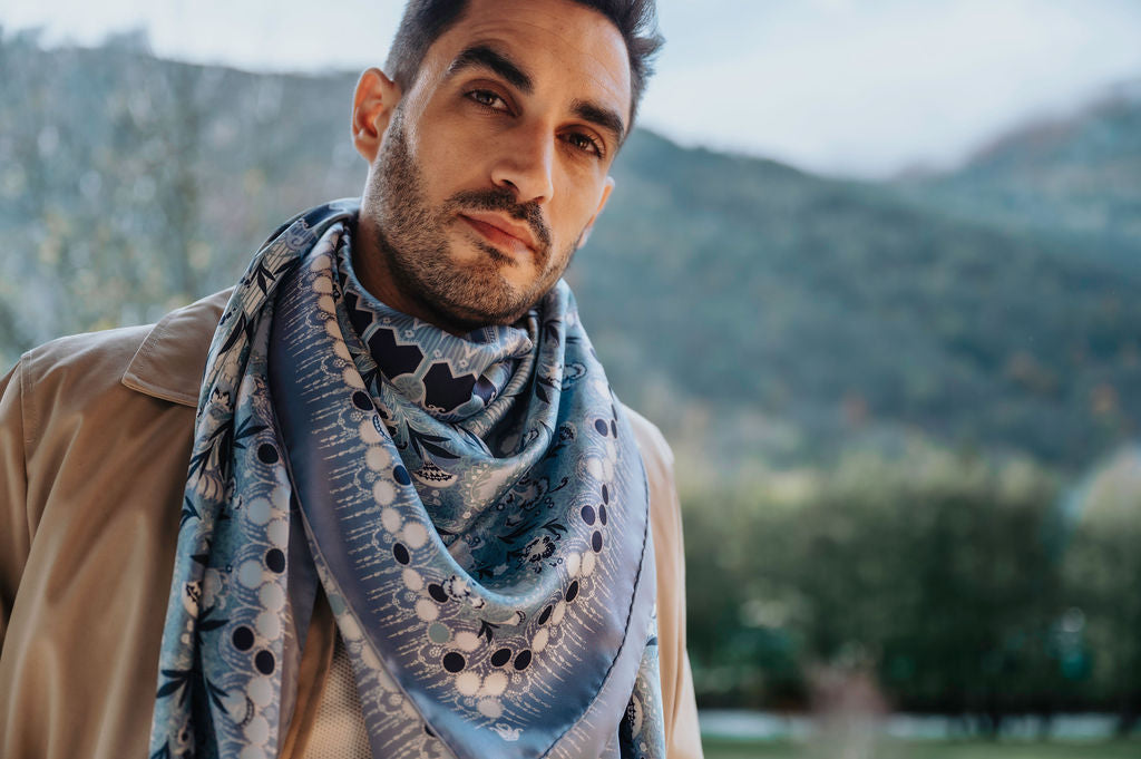 Carré En Soie 130 Petrusse Boheme Bleu | Foulard Pour Femme Et Homme
