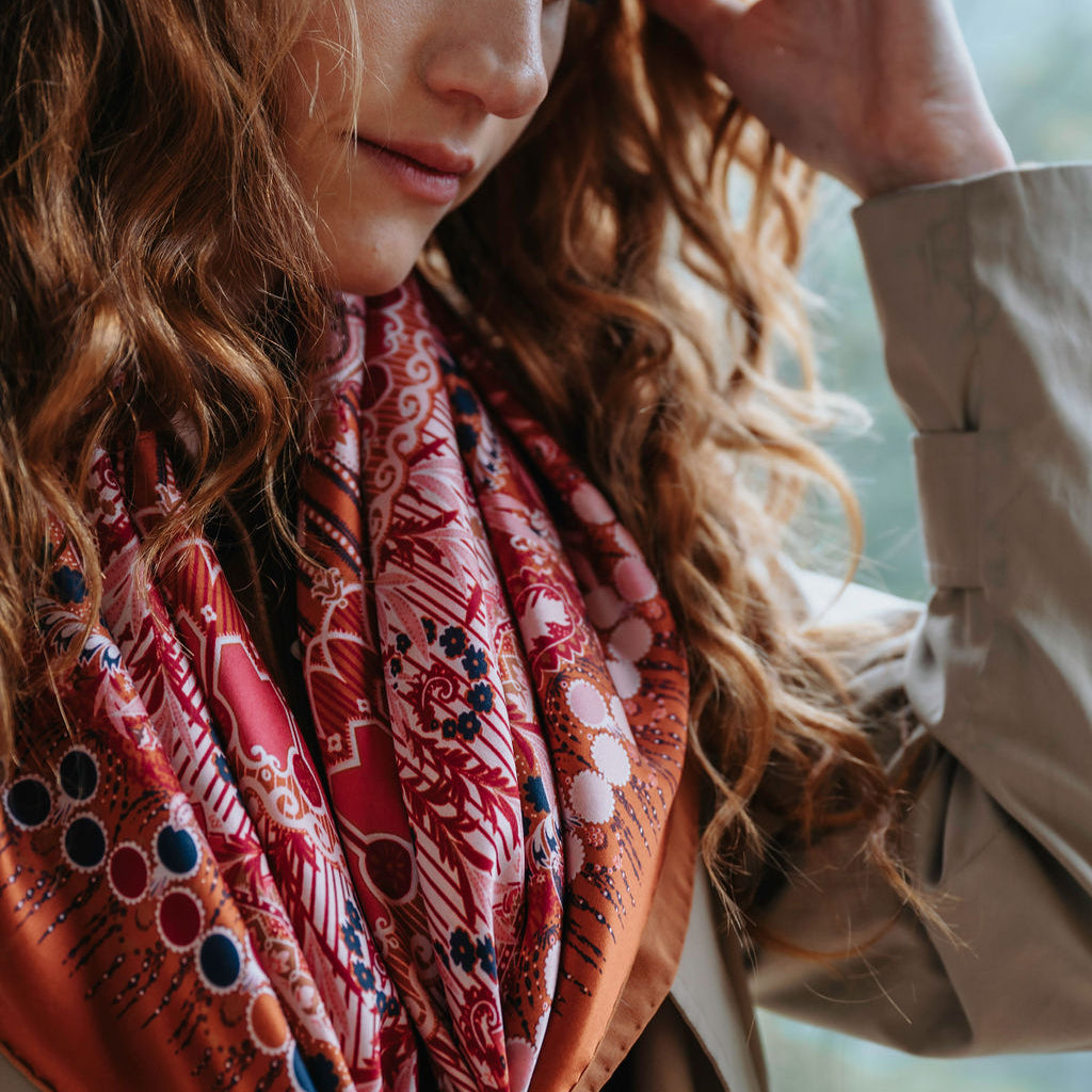 Carré En Soie Petrusse Boheme Caramel | Foulard Pour Femme Et Homme