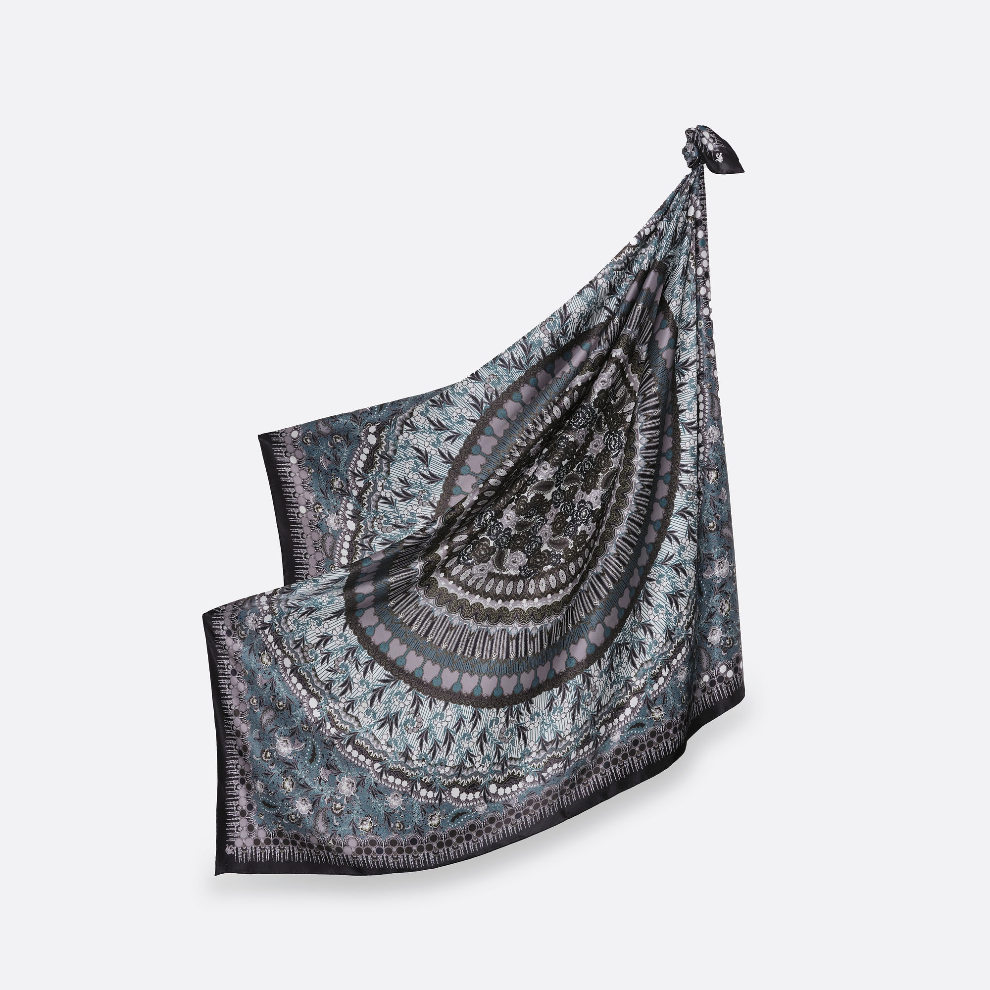 Carré en Soie 130 PETRUSSE BOHEME NOIR | Foulard pour femme et homme