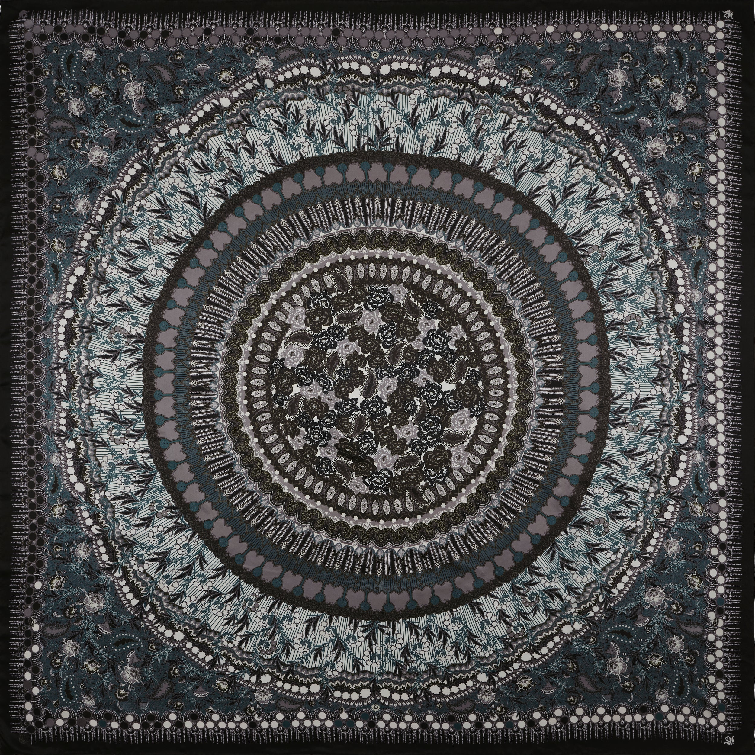 Carré En Soie 130 Petrusse Boheme Noir | Foulard Pour Femme Et Homme
