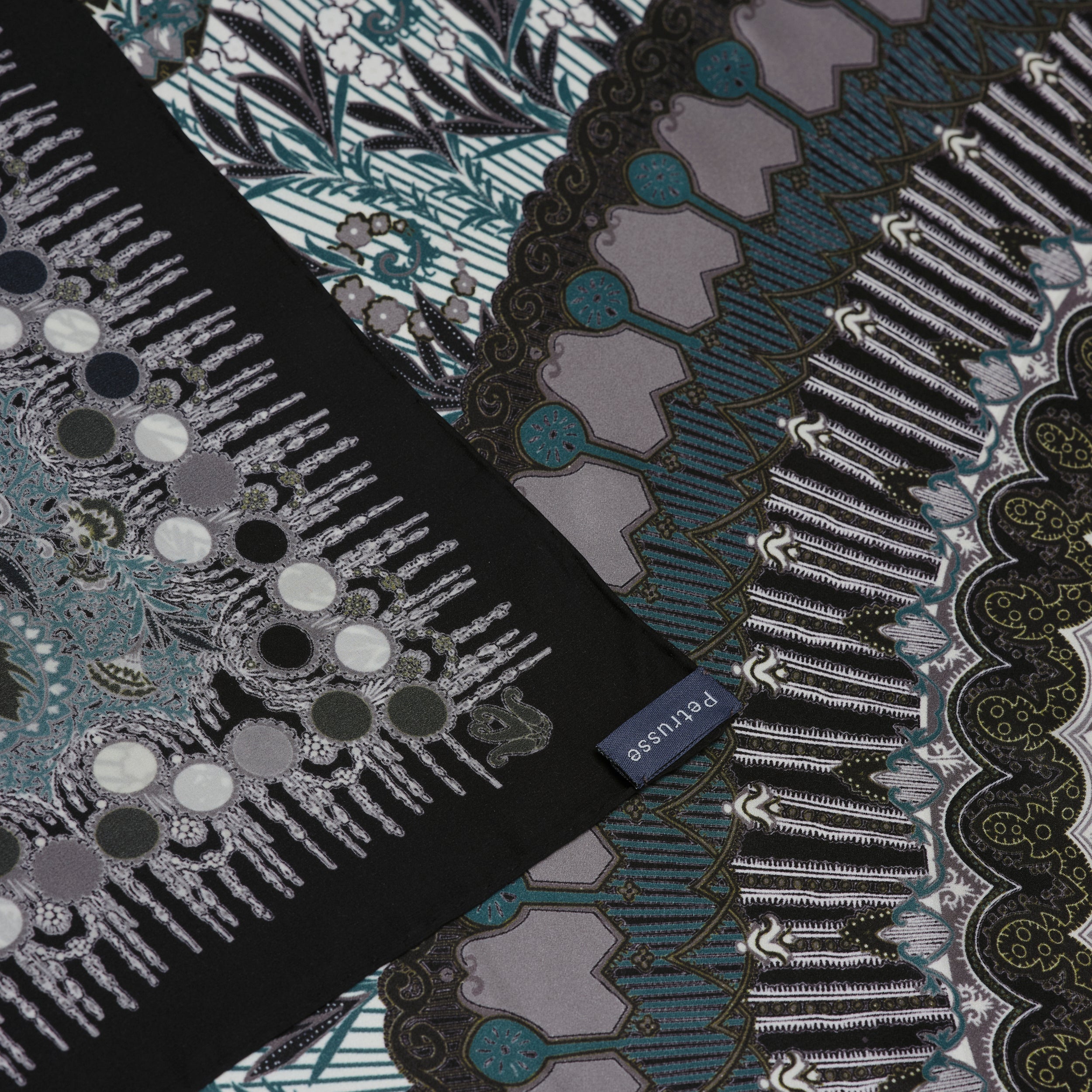 Carré En Soie 130 Petrusse Boheme Noir | Foulard Pour Femme Et Homme