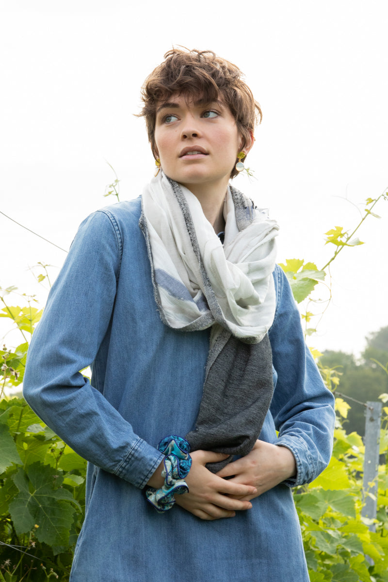 COTTON STOLE - CALYSTO GREY