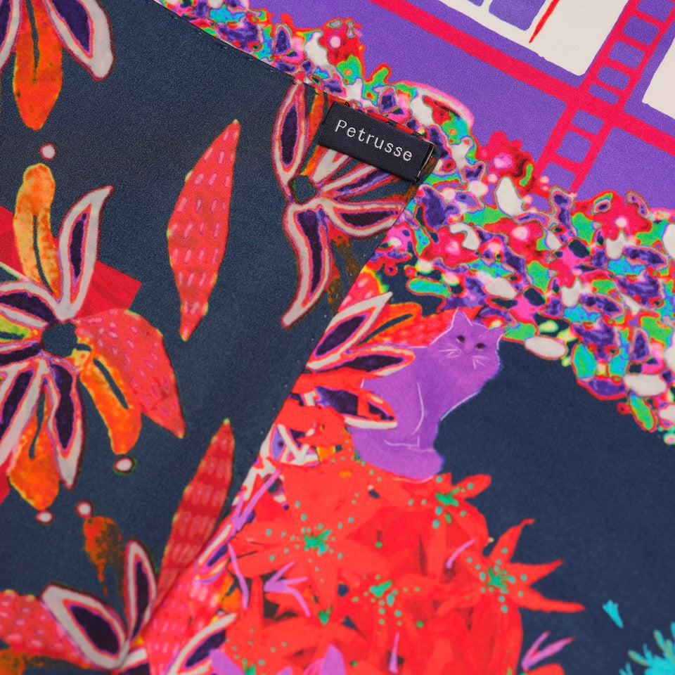 Petrusse Carre Soie 105 - Fantasy Neon
