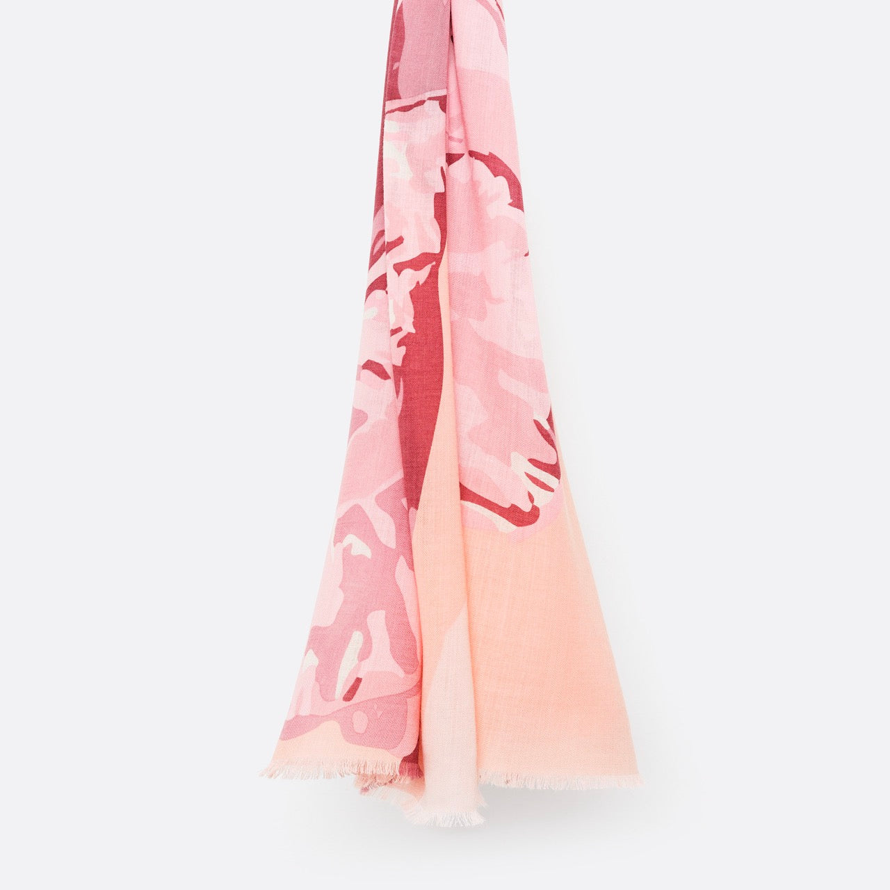 Petrusse Etole Isis Laine Rose