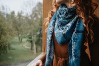 PETRUSSE CARRE LAINE 120 - MOON BLEU