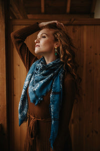 PETRUSSE CARRE LAINE 120 - MOON BLEU