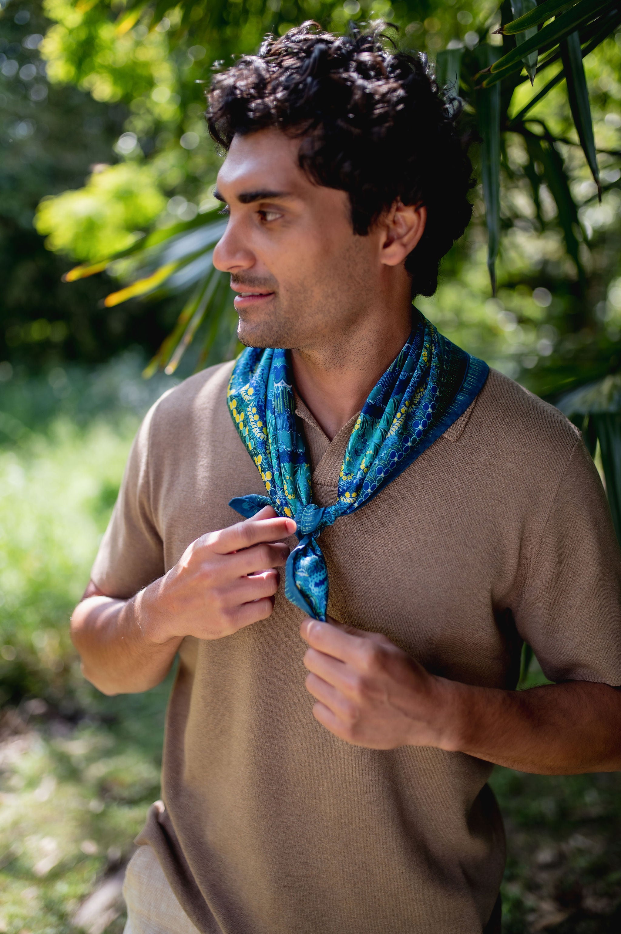 Petrusse Carre Soie 65 - Boheme Mini Emeraude