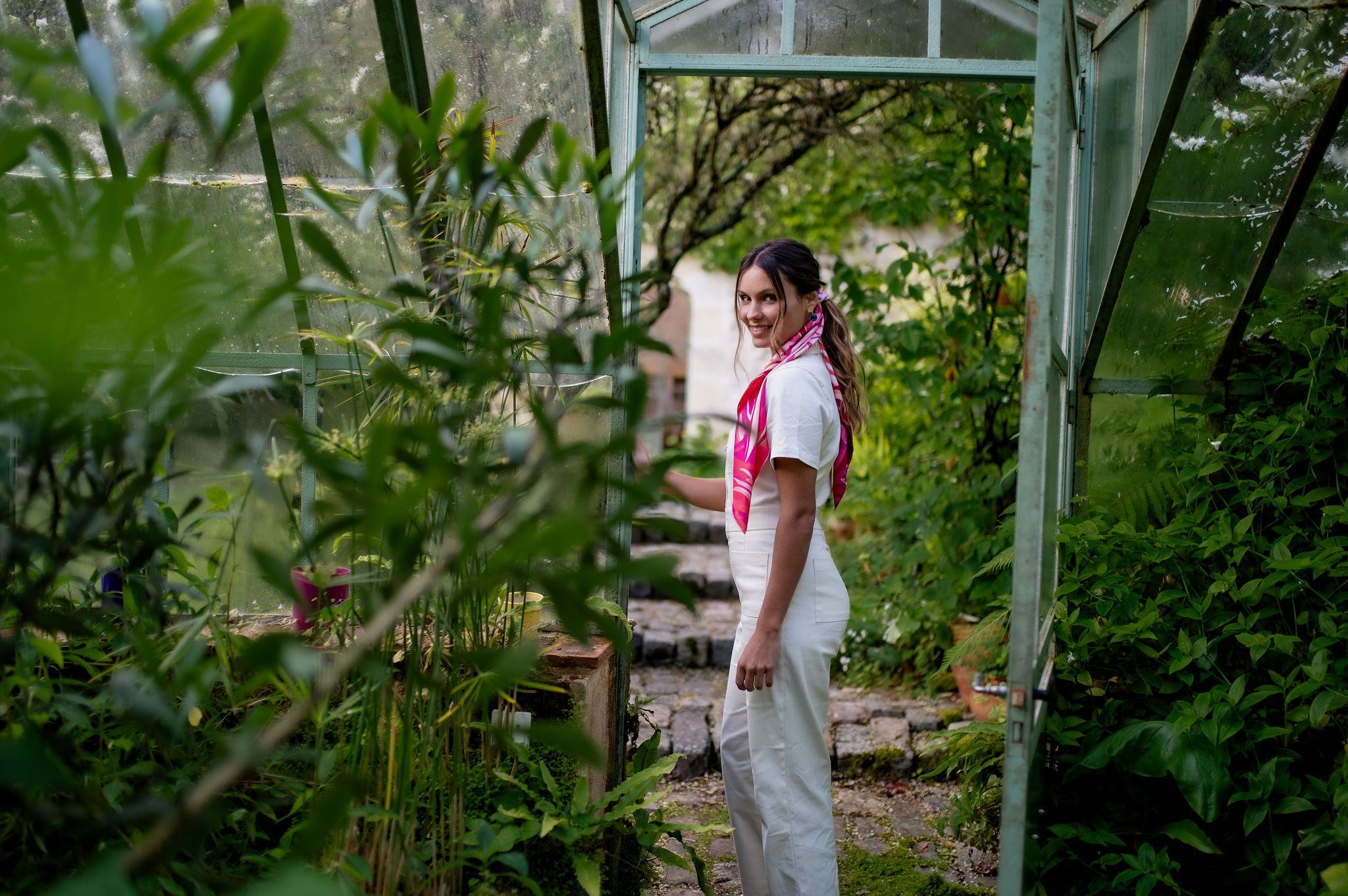 Petrusse Carre Soie 90 - Isadora Soie Fuchsia