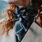 Carré De Soie 90 Petrusse Zenith Noir | Écharpe Pour Femme Et Homme 