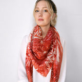 Carré En Laine 140 Petrusse Eve Blanc Rouge | Écharpe En Toile De Jouy