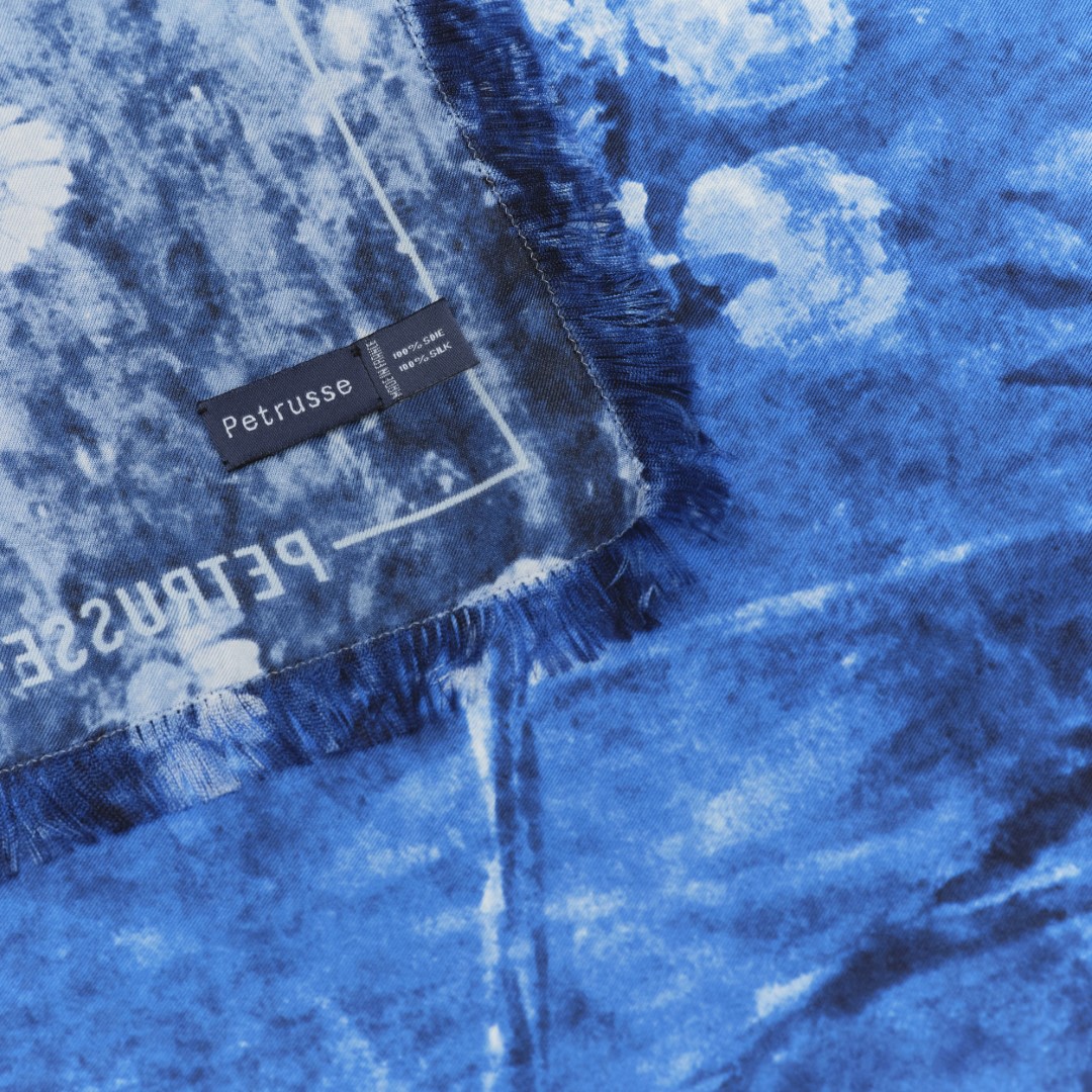 Petrusse Carre Soie 90 - Liv Denim